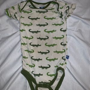 Kickee 6-12 months onesie